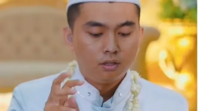 Zikri, seorang mempelai pria yang melangsungkan akad nikah dengan bahasa isyarat.