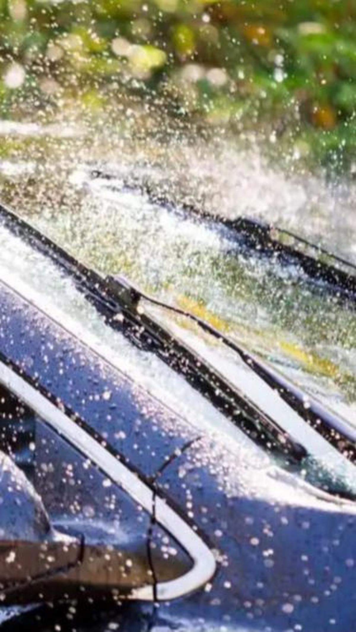 <b>Tips Merawat Wiper Mobil</b>