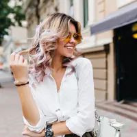 Ilustrasi rambut blonde/copyright shutterstock