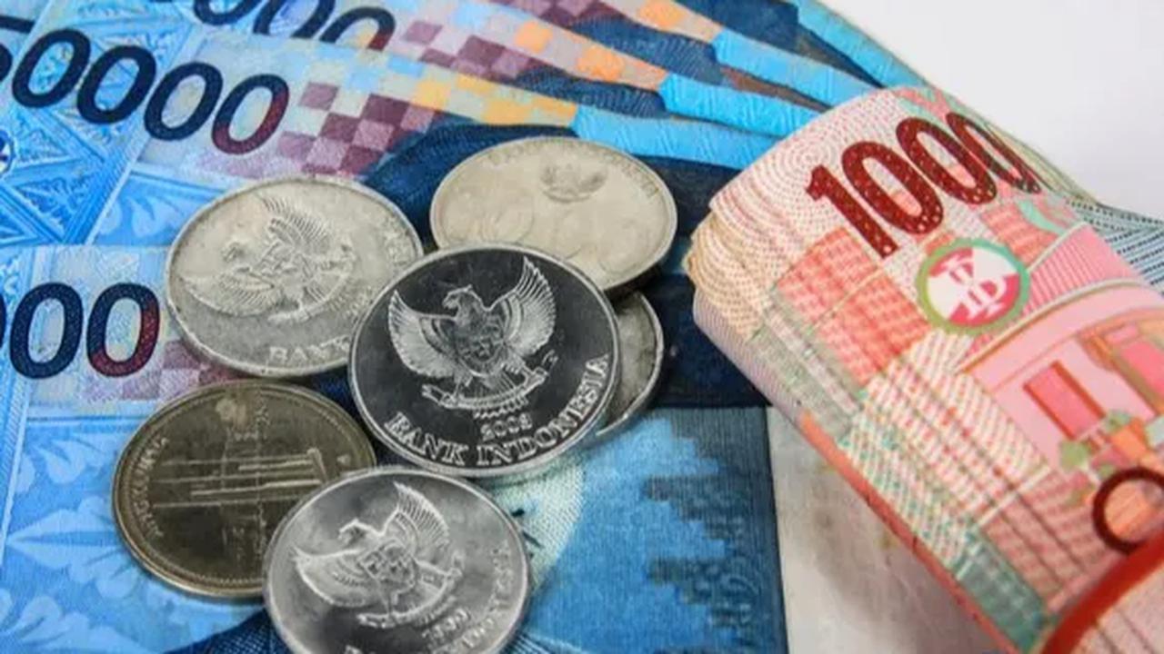 Dia mencontohkan, untuk PNS golongan IA dengan masa kerja awal akan memperoleh gaji sebesar Rp1.560.800 per bulan.