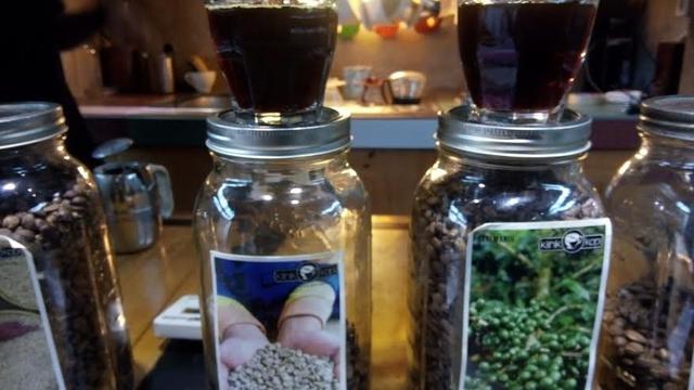 Budaya Ngopi di Klinik Kopi, Tanpa Gula dan Rokok