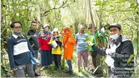 Sejak tahun 1980-an tanaman vanili sudah berkembang dan dibudidayakan petani secara swadaya di Kabupaten Dairi.