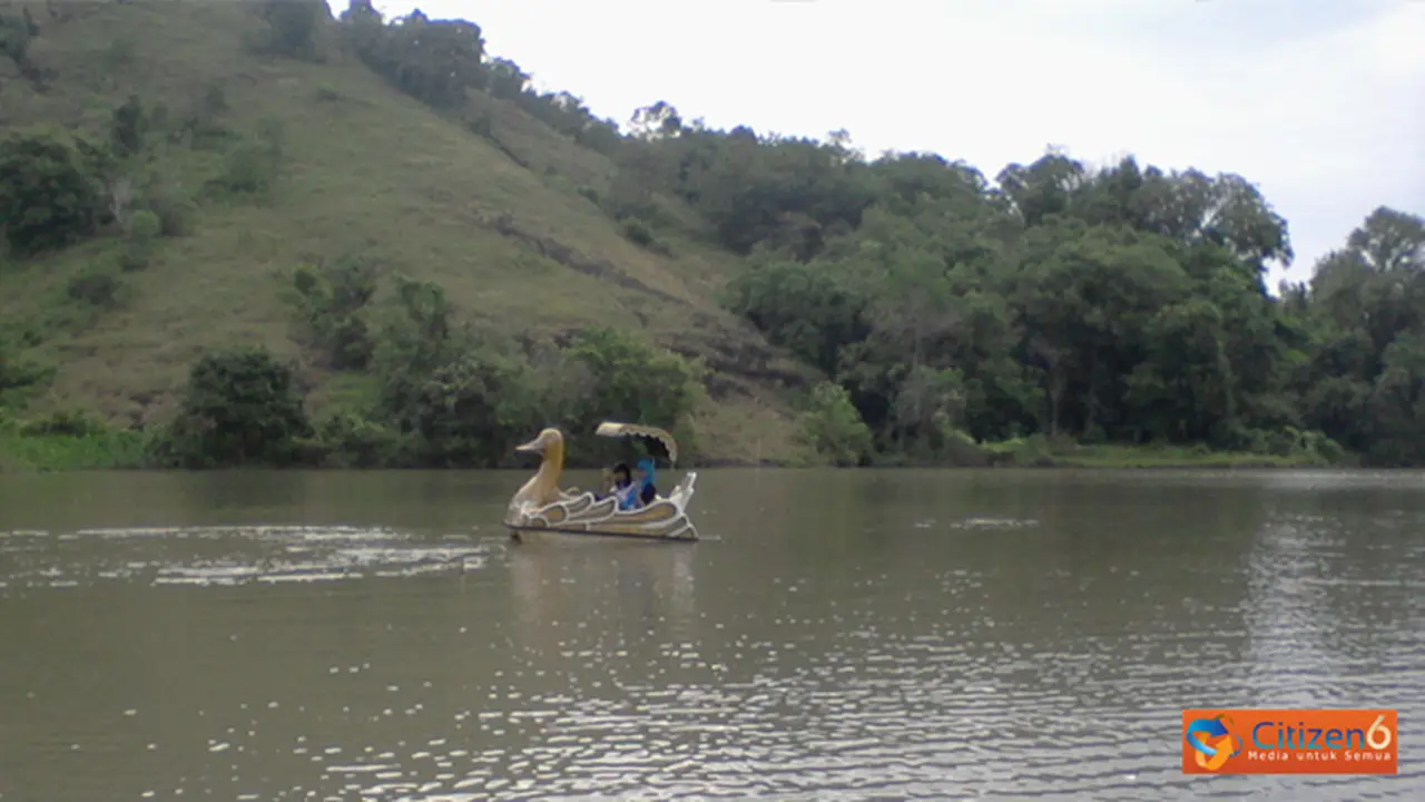 131223danau-colo.jpg