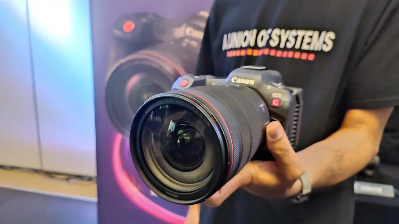 Canon EOS R5 C