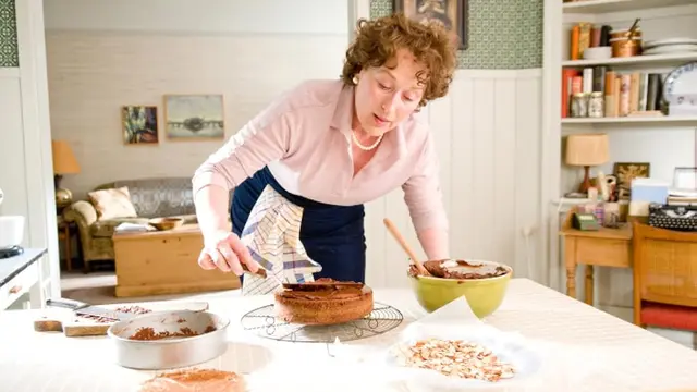 Julie & Julia (2009)