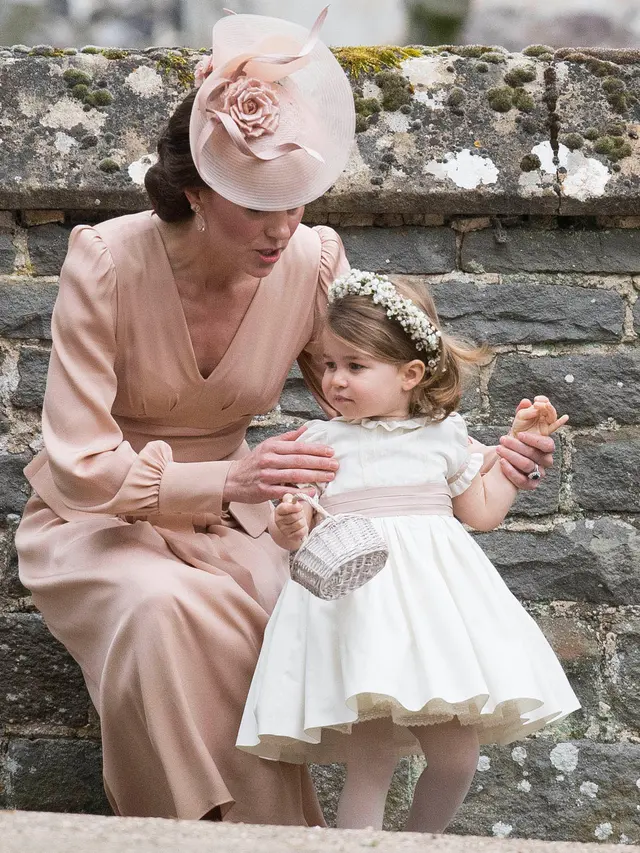 20170520-Pangeran George dan Putri Charlotte di Pernikahan Pippa Middleton-AP