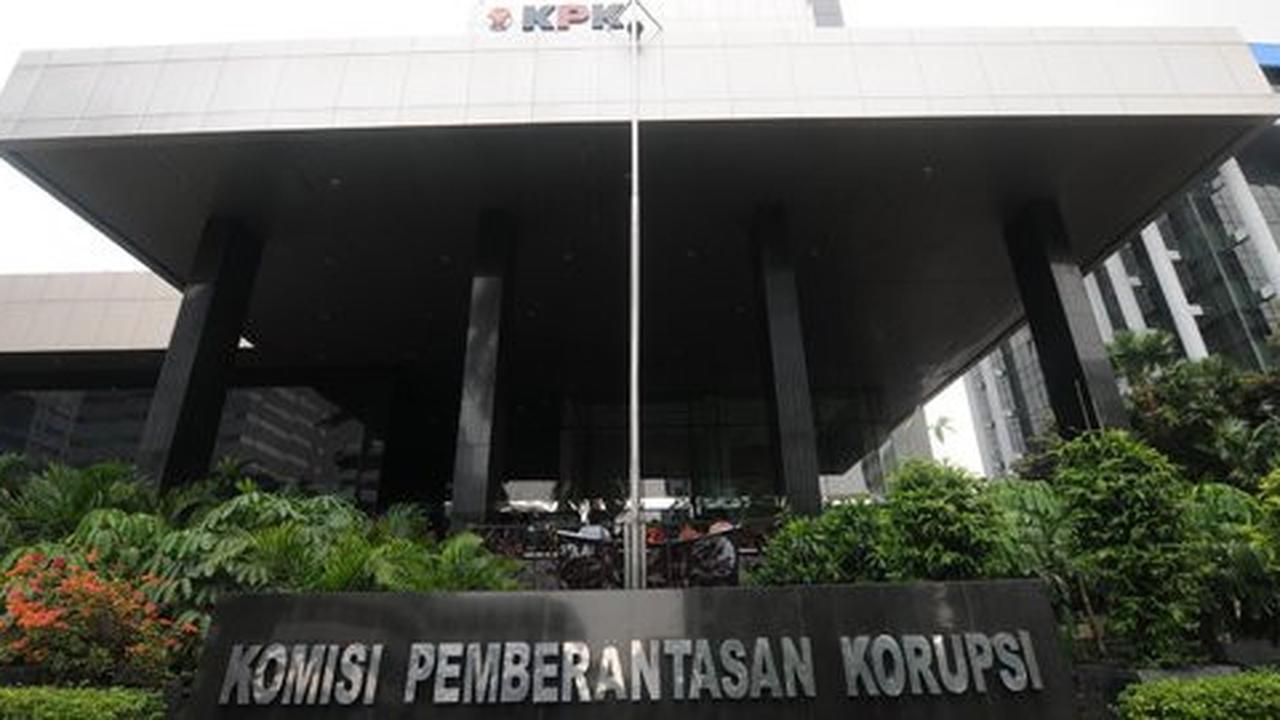 Datang ke KPK, Ketua DPRD Sumut diduga diperiksa soal kasus Gatot