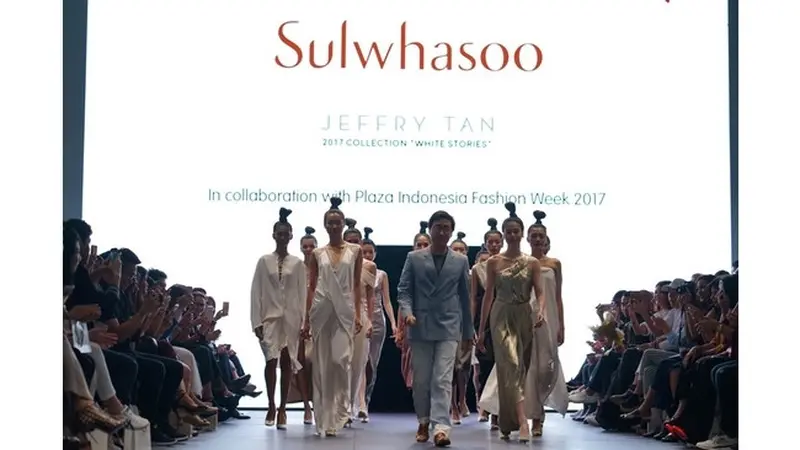 Romansa Dinamis, Cerita di Balik Karya Jeffry Tan di PIFW 2017