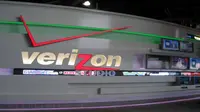 Sehari setelah Google mengganti logonya, Verizon turut mengikuti jejak raksasa internet tersebut untuk memperkenalkan logo barunya.