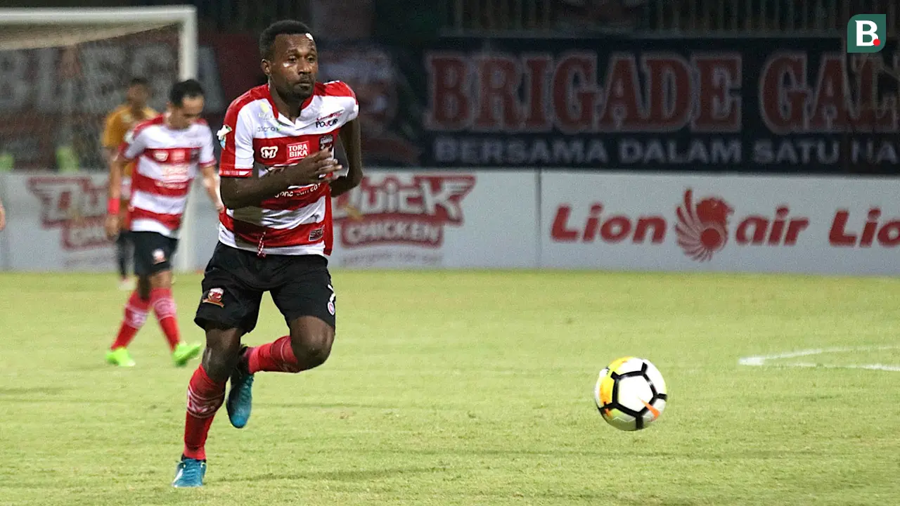 Engelberd Sani (Madura United)