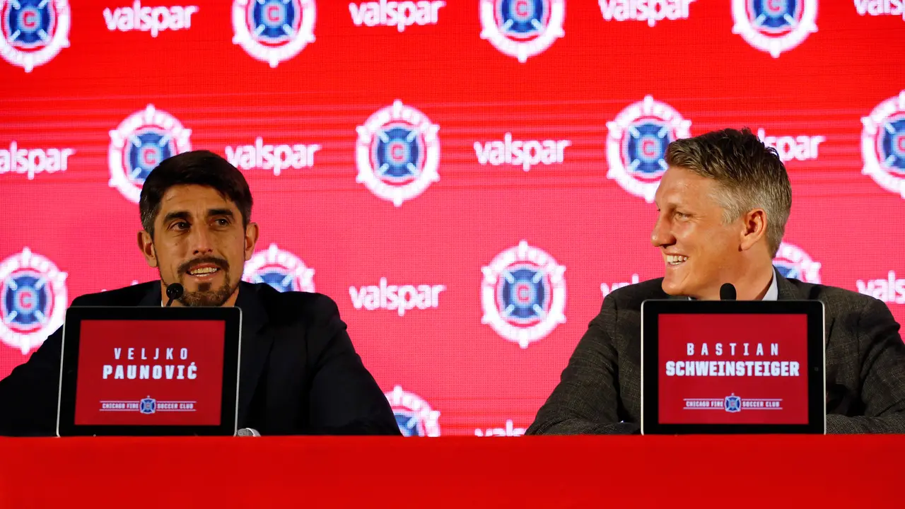 Bastian Schweinsteiger memilih Chicago Fire sebagai pelabuhan barunya usai meninggalkan MU