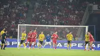 Timnas Indonesia hanya mampu bermain imbang tanpa gol alias 0-0 saat melawan Malaysia pada laga kedua Grup A Premier Division FIFA ASEAN Cup 2026 di Stadion Utama Gelora Bung Karno, Jakarta, Senin (28/9/2026) malam WIB. (Bola.com/Budy Santoso)