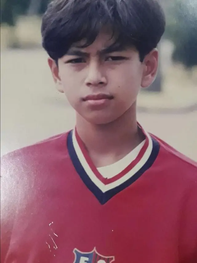 7 Potret Masa Remaja Raffi Ahmad, Parasnya Bikin Pangling