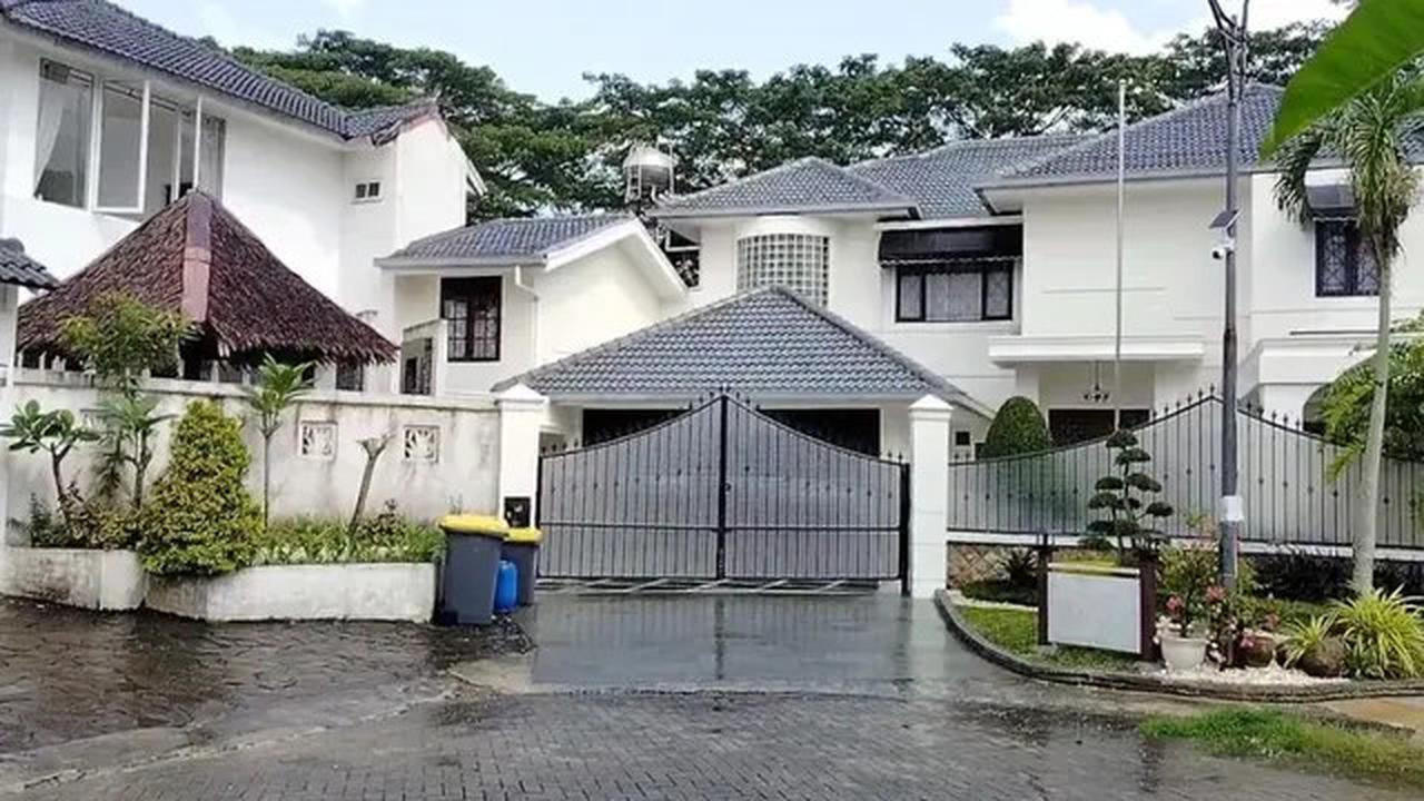 Bak Istana, Penampakan Rumah Megah nan Mewah Kadis PUPR Sumut yang Diobok-obok KPK 7 Jam