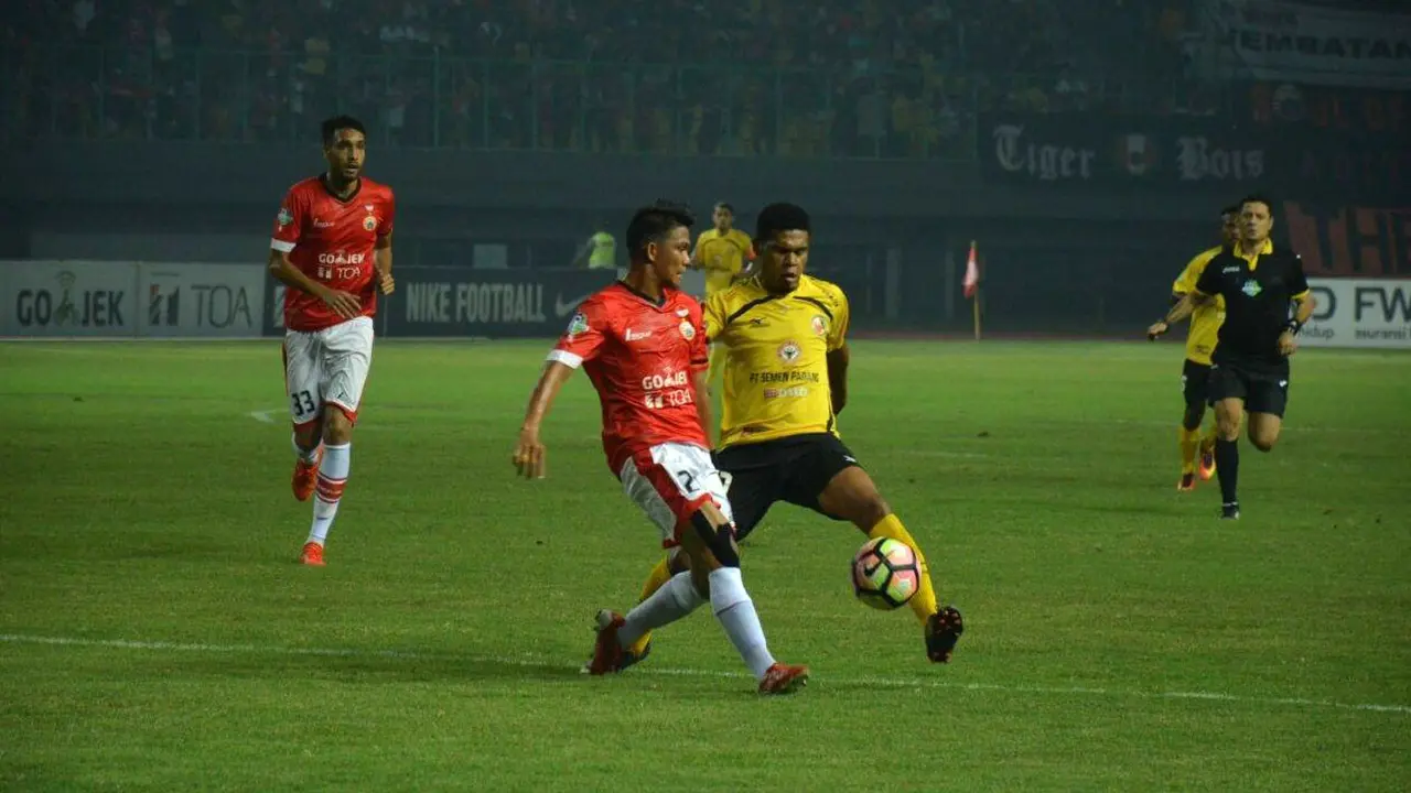 Persija Jakarta vs Semen Padang