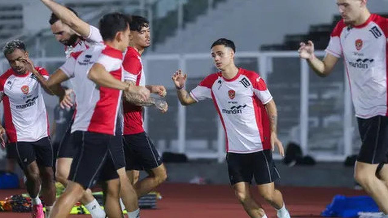 FOTO: Ekspresi Eliano Reijnders Tetap Ikut Latihan Timnas Indonesia Meski Dua Kali Dicoret Shin Tae-yong