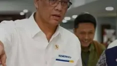 Menteri Keuangan, Purbaya Yudhi Sadewa memberikan tanggapan atas mundurnya Iman Rachman dari kursi Direktur Utama Bursa Efek Indonesia (BEI). Awalnya, Purbaya sempat kaget karena tidak mengetahui bahwa Iman menyatakan mundur hari ini. Namun kemudian, ia mempertanyaan kembali ihwal urgensi mundurn...