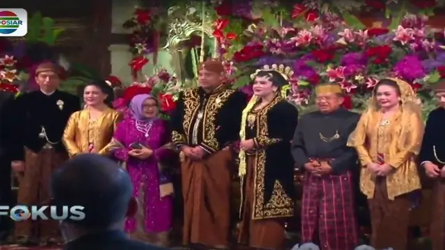 Pernikahan putri Presiden Joko Widodo atau Jokowi, Kahiyang Ayu dengan Bobby Nasution menjadi seperti pesta rakyat.