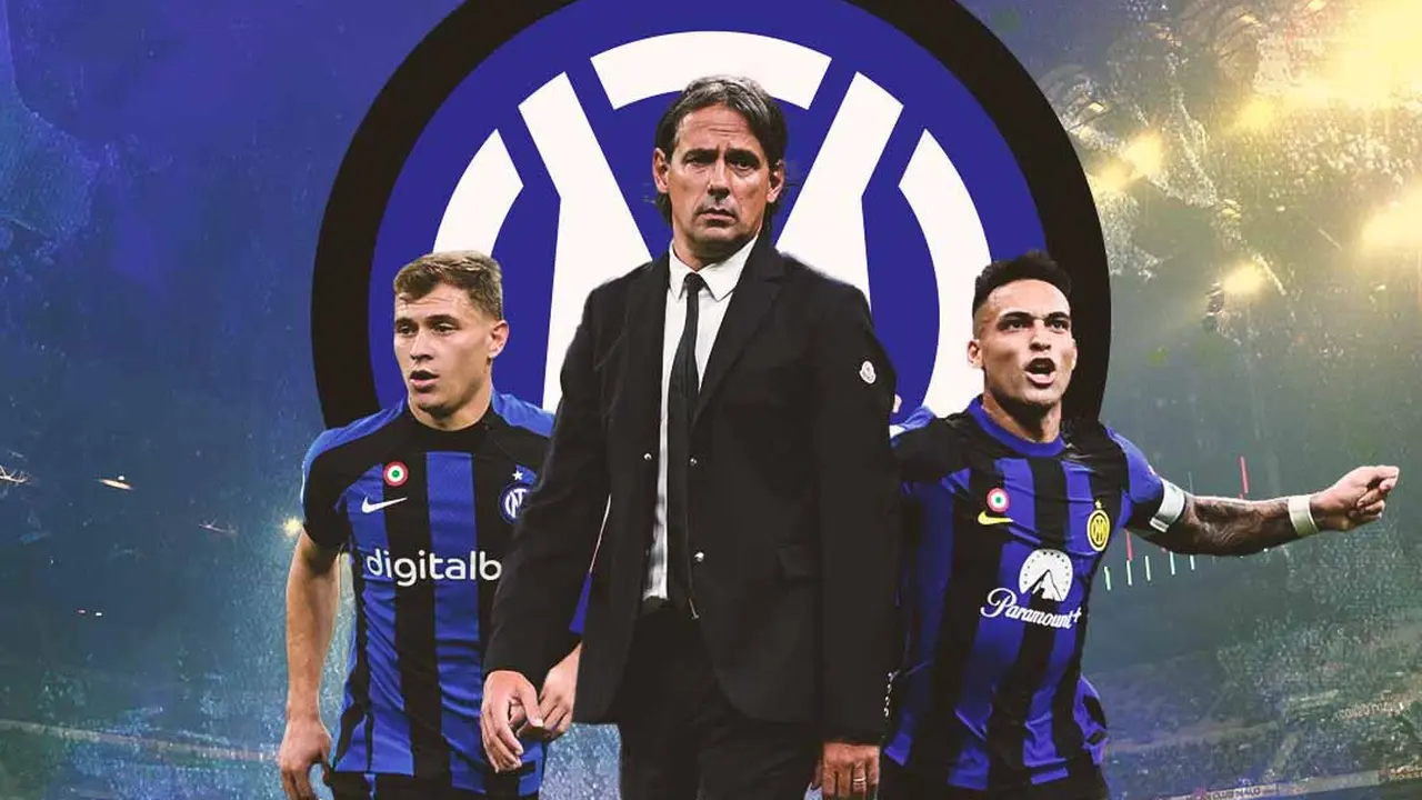 Inter Milan - Simone Inzaghi Diapit Lautaro Martinez dan Nicolo Barella