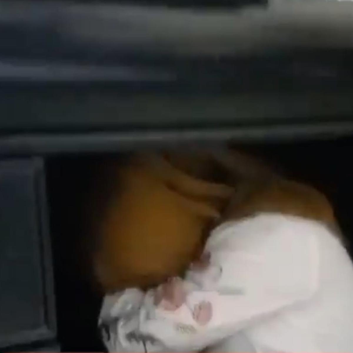 Viral Video Camat Sembunyikan  Perempuan di Bawah Meja