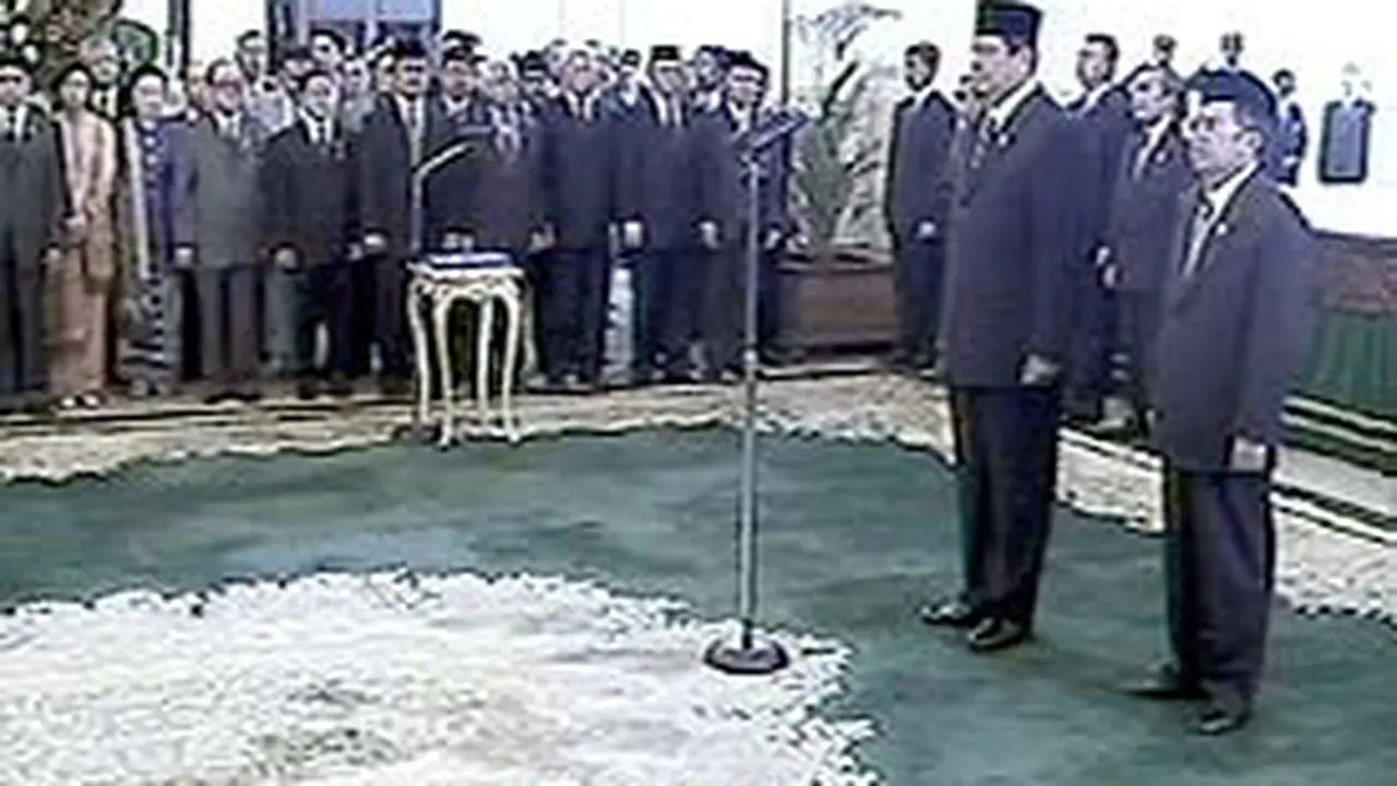 211004bKabinetSBY1.jpg