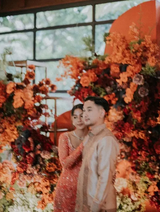 Seperti diketahui, Adinda Thomas menjadi salah satu selebriti Tanah Air yang hobi naik gunung. [instagram/adindathomas]