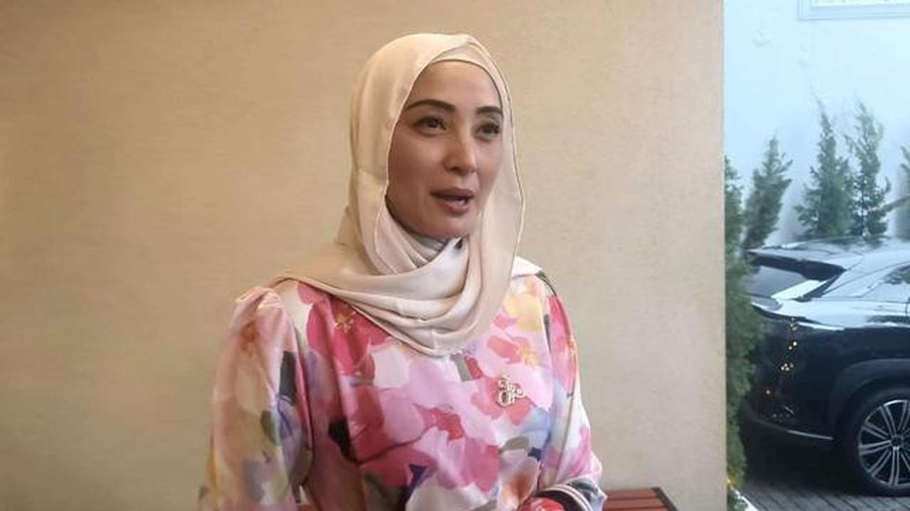 Sambut Ramadan 2026, Della Puspita Belajar Menu Instan dan Racik Sambal Agar Suami Betah di Rumah