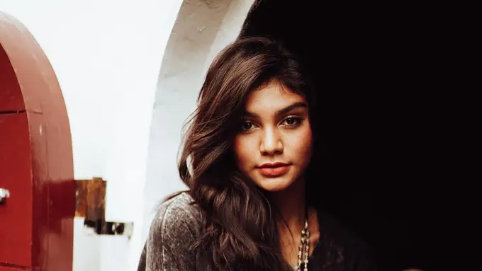 [Bintang] Jihane Almira