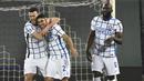 Skor 2-0 untuk kemenangan Inter pun menjadi hasil akhir laga ini dan untuk sementara sukses mengambil alih puncak klasemen dari tangan AC Milan. (Foto: AP/LaPresse/Massimo Paolone)