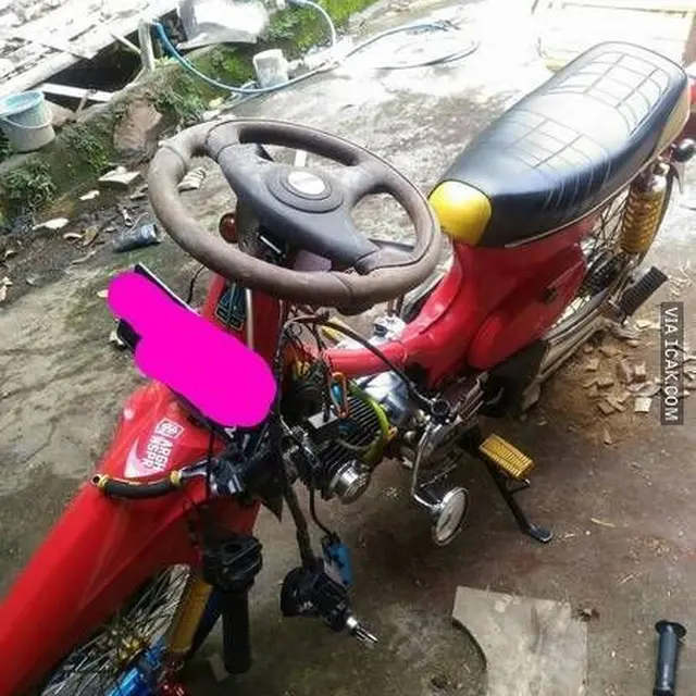 6 Potret Modifikasi Stang Motor Ini Bikin Tepuk Jidat, Menyusahkan Diri