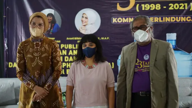 Arzeti Bilbina Diskusi Publik berjudul Bebaskan Anak, Balita, Bayi dan Janin dari Bahaya Bisphenol A (BPA) - urgensi label Bebas BPA untuk Kesehatan pada acara Selebrasi 23 Tahun Komnas Perlindungan Anak, Selasa (26/10)
