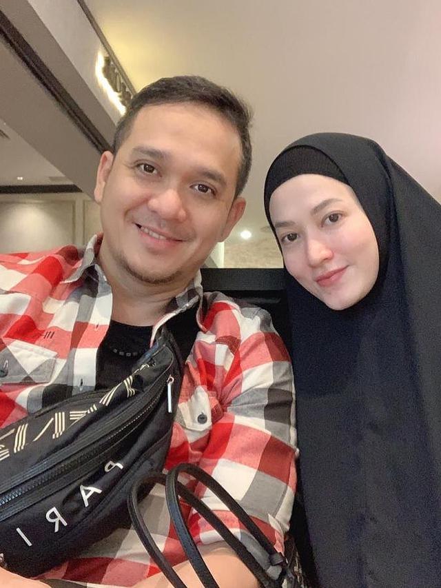 Umumkan Hamil Setelah 7 Tahun Menanti, Ini 6 Momen Romantis Lyra Virna dan Fadlan Muhammad