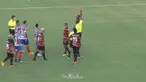 Laga Bahia dan Vitoria dalam lanjutan Serie A Brasil sempat tertunda selama 11 menit karena insiden sepuluh kartu merah menyusul keributan pemain di lapangan. Wasit yang memimpin laga, Jailson Macedo de Freitas tampak kerepotan menangani para pemain ...