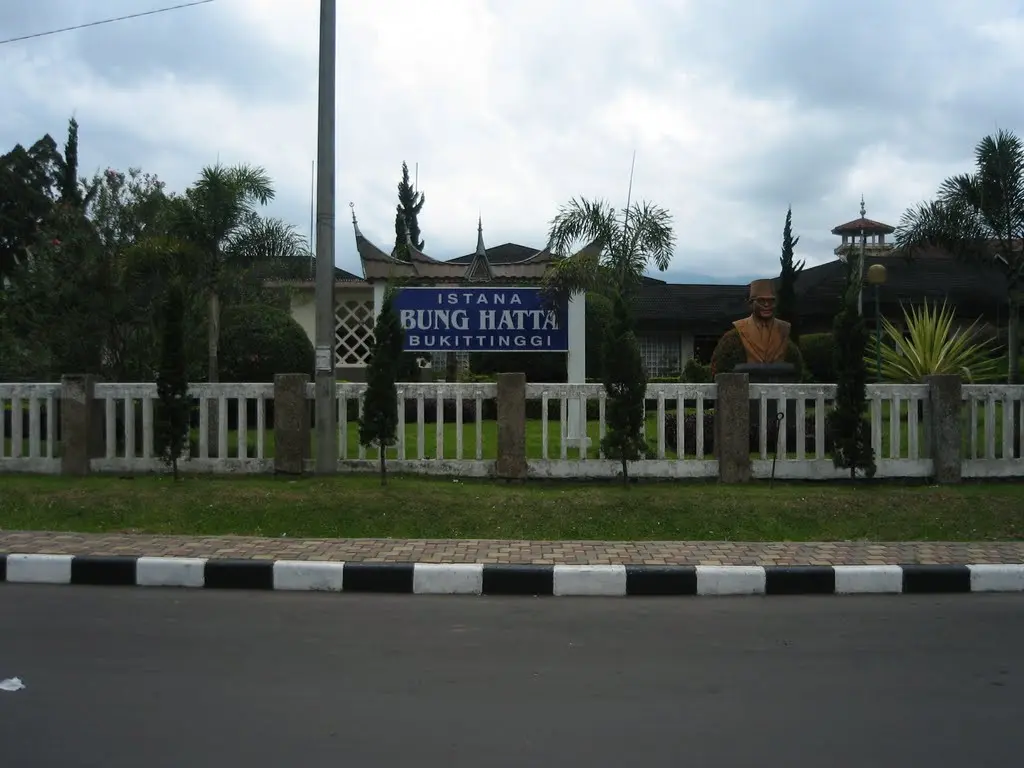 Istana Bung Hatta di Bukittinggi, Sumatera Barat yang menjadi pusat pemerintahan RI selama peralihan kekuasaan ke PDRI. (Ist)
