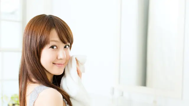 Tips Perawatan Kulit Kombinasi, Perhatikan Area T-Zone Juga Yuk!