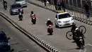 Pemprov DKI Jakarta berencana memperluas area pelarangan sepeda motor melintas hingga Bundaran Senayan, Jakarta, Jumat (9/1/2015). (Liputan6.com/Johan Tallo)