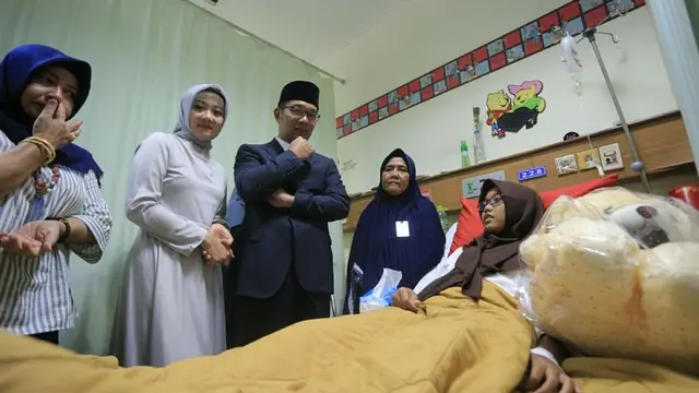 Beruang Besar dari Ridwan Kamil