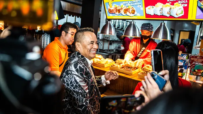 Hotman Paris buka Hotmen (Istimewa)