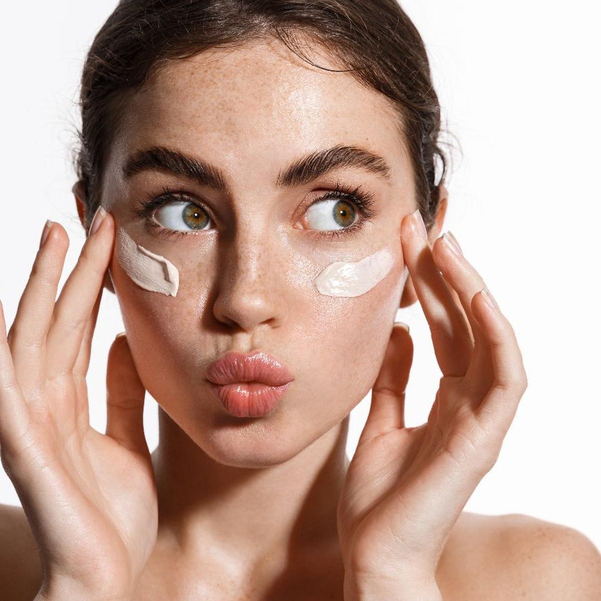 Efektif Gak Sih Pakai Skincare Kolagen Mahal? Yuk Cari Tahu