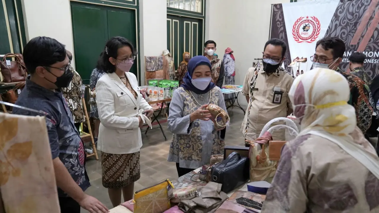 Gerakan Wisata Sehat Yogyakarta.