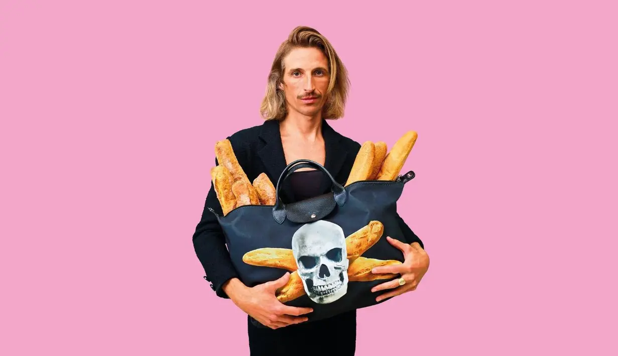 Ssetiap gambar yang hidup dengan cermat disusun bergaya surealis dan nyentrik. Cocok untuk fashionista yang berjiwa eksentrik.  / Foto dok LONGCHAMP.