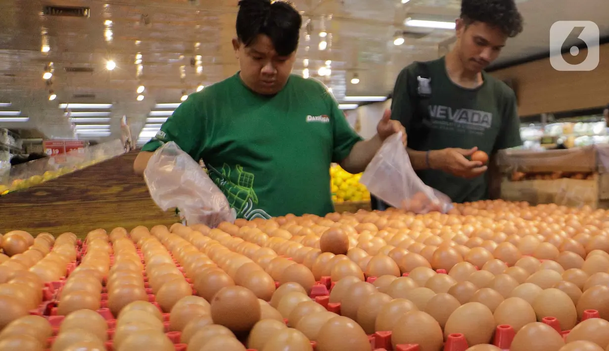 Pertumbuhan bisnis cenderung lebih baik pada sektor ritel tradisional. (Liputan6.com/Herman Zakharia)