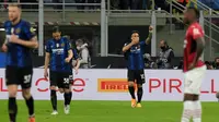 Inter Milan menang 3-0 atas AC Milan pada laga leg kedua semifinal Coppa Italia di Giuseppe Meazza, Rabu (20/4/2022) dini hari WIB. Hasil itu membuat Inter lolos ke final dengan agregat 3-0. (AP Photo/Luca Bruno)