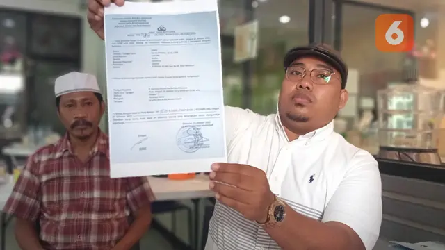 Konferensi pers pengacara pihak yang diduga menyerang rumah eks anggota DPD RI di Makassar (Liputan6.com/Eka Hakim)