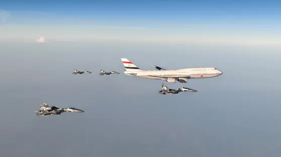 Momen Presiden Mesir El-Sisi Tiba di Jakarta Dikawal Sukhoi dan F-16