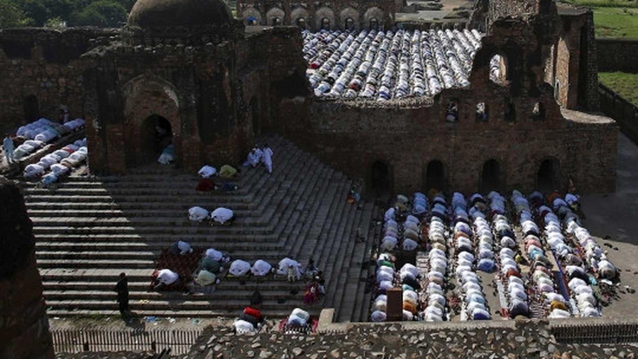 Tiga negara di Asia ini baru melaksanakan salat Idul Adha