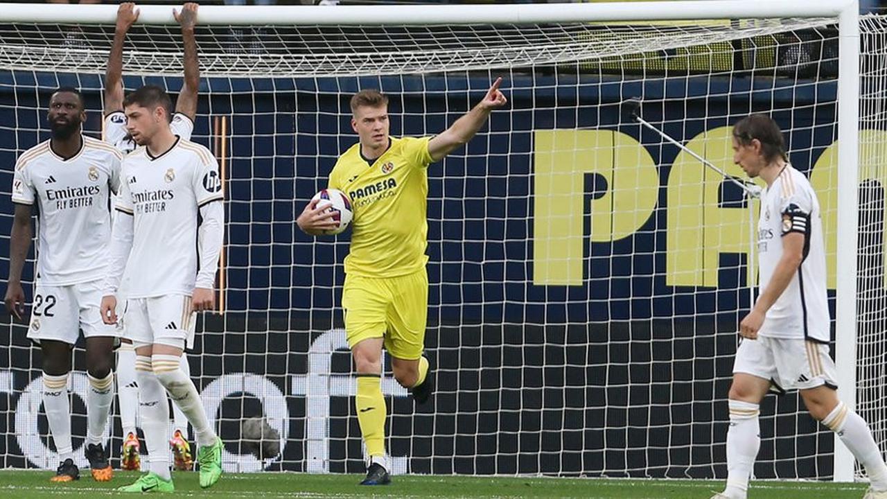 7 Pemain Gagal di Premier League yang Jadi Bintang di Liga Turki