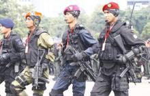 Geng motor, Koboi Palmerah, kini menodong di tempat dugem