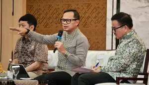 Wamendagri Dorong Pemda Kejar Pertumbuhan Ekonomi 8 Persen, Ini Strateginya