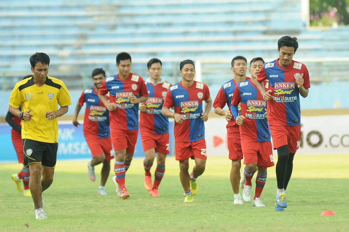 Arema Cronus